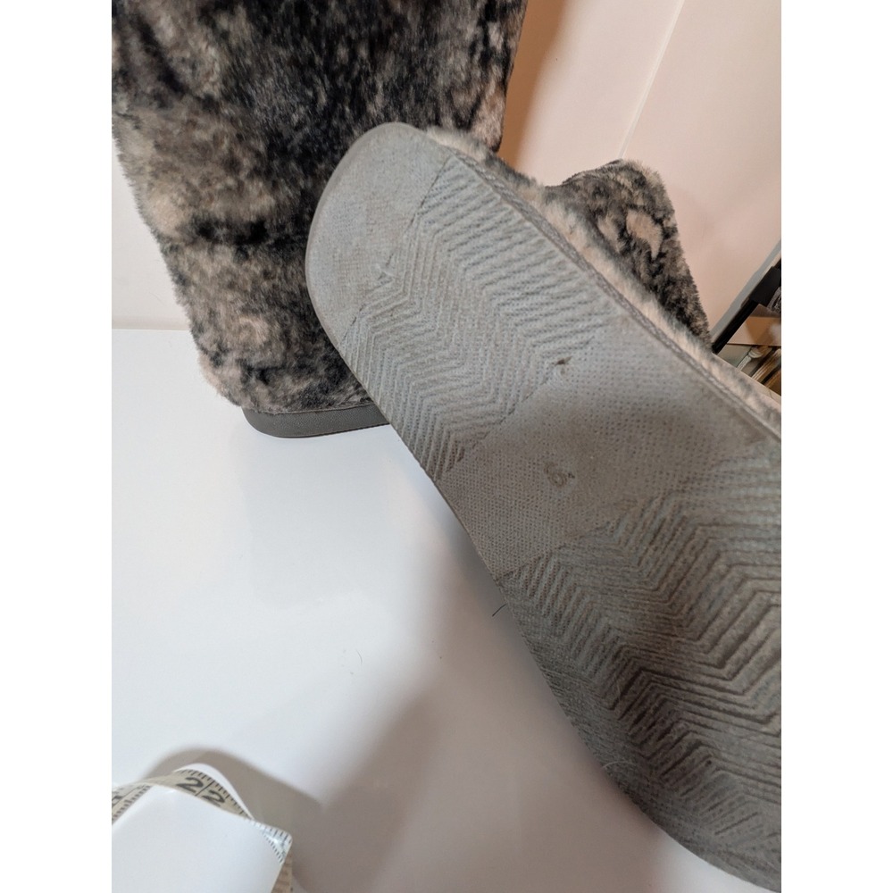 Faux Fur Animal Print Tall Slipper Boots Grey Cream Fleece Lined Size 8 - Picture 5 of 9